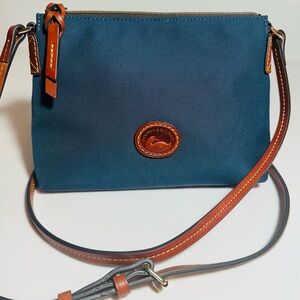 NWT Dooney & Bourke Navy and Brown Crossbody Bag Nylon Crossbody Pouchette